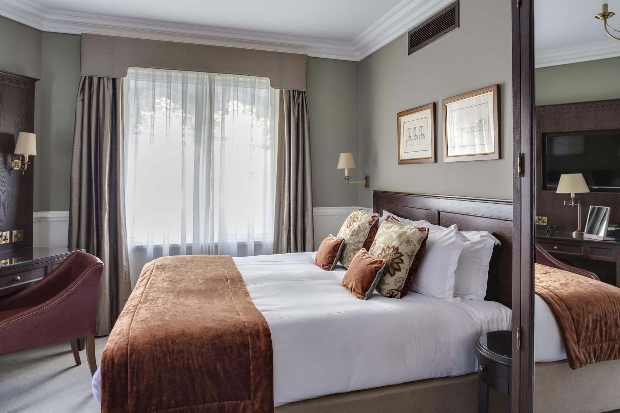 เซนต์ พอล โฮเต็ล Hotel ลอนดอน ภายนอก รูปภาพ