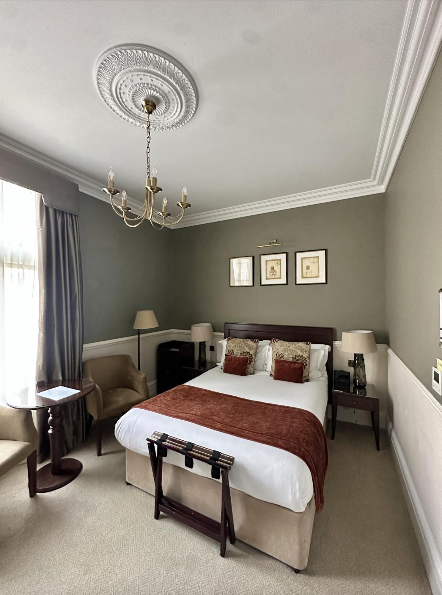 เซนต์ พอล โฮเต็ล Hotel ลอนดอน ภายนอก รูปภาพ